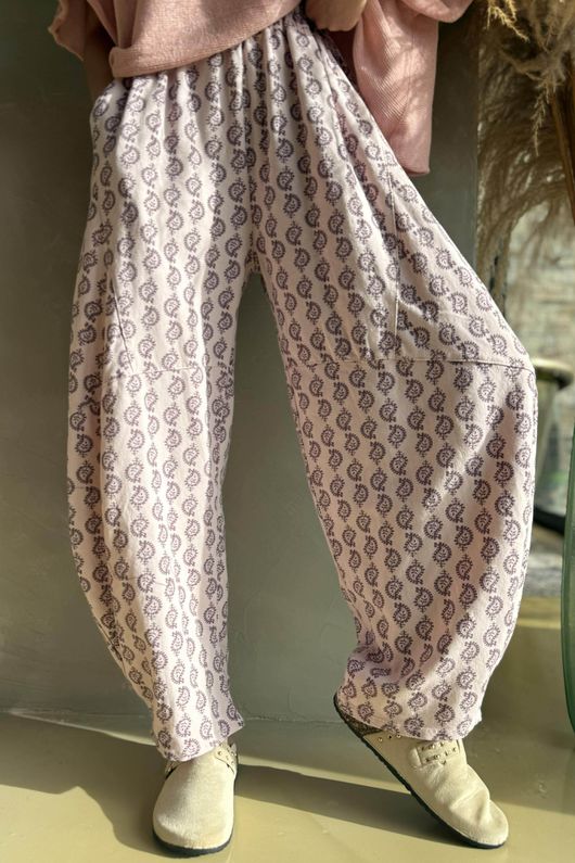 Indira Classic Barrel Pant Rose & Plum